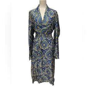 Sabina of India 100% silk hand-loomed Long Sleeve Robe